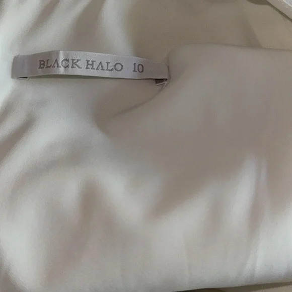 NWOT Black Halo Brooklyn Jumpsuit white bell sleeves sz 10